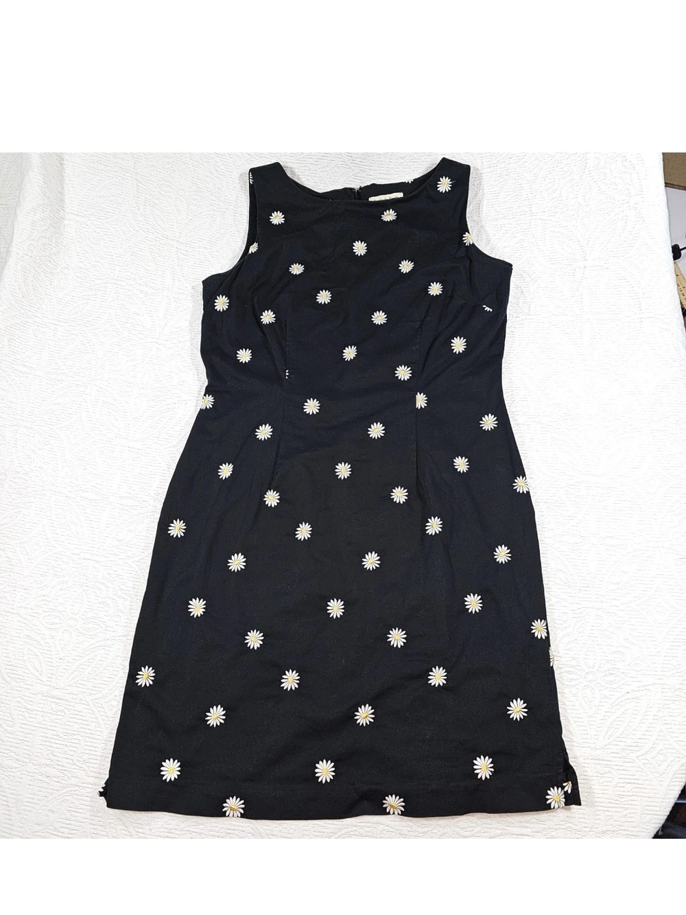 Vintage Y2K Amanda Smith Black Daisy Embroidered Sheath Dress 14 Cottagecore 90s
